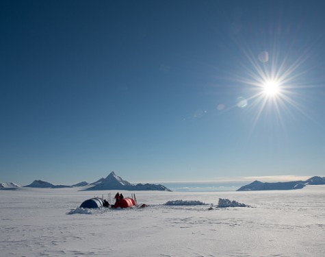 Spitsbergen spring skiing expedition at 78° North. 13 days